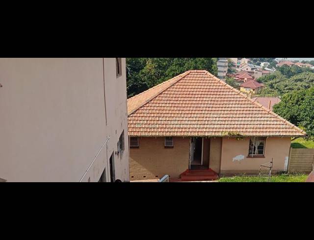 3 BEDROOM HOUSE FOR SALE IN WOODLANDS